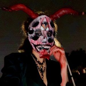 Meet your Posher, Alexandra